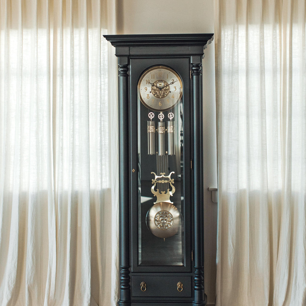 Finding the Perfect Spot: Where to Place Your Grandfather Clock